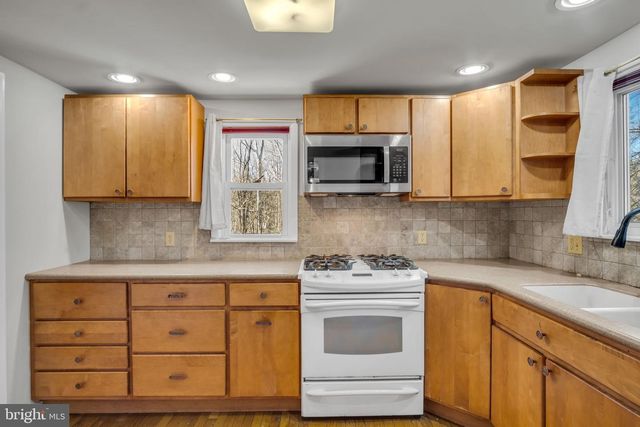 6501 CREEK RD, Newport, PA 17074