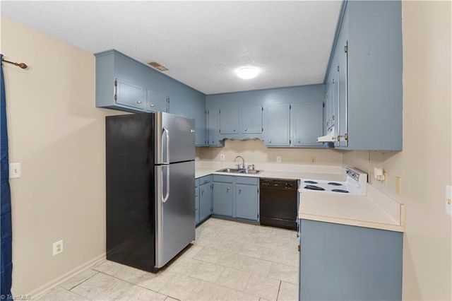 5092 Hutchins Street, Winston-salem, NC 27106