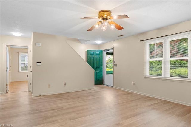 5092 Hutchins Street, Winston-salem, NC 27106
