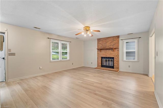 5092 Hutchins Street, Winston-salem, NC 27106