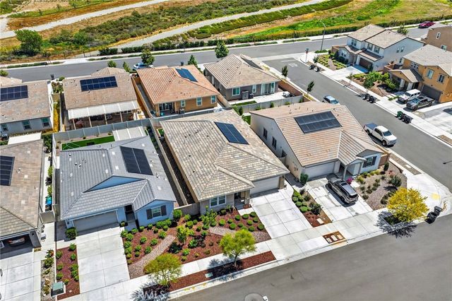 32632 Jaenichen, Menifee, CA 92584