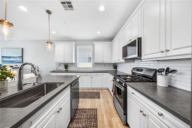 32632 Jaenichen, Menifee, CA 92584
