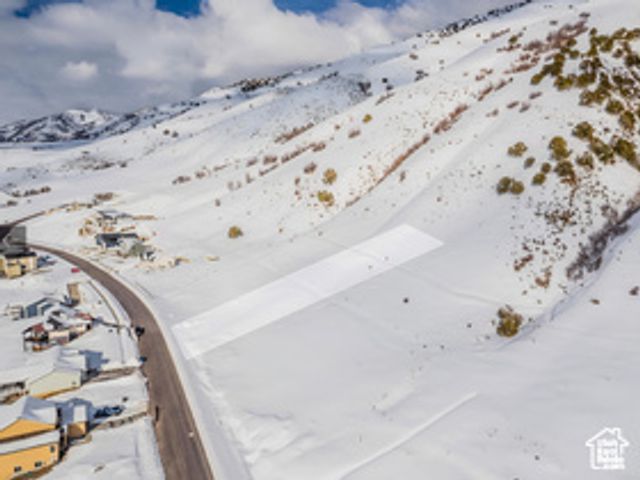 2516 N 2300 E Unit 63, North Logan, UT 84341