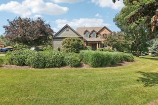 44W552 Volkening Circle, Hampshire, IL 60140