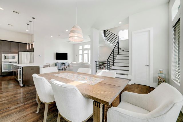 5622 Kiam Street F, Houston, TX 77007