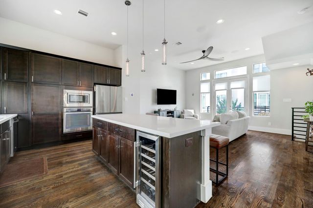 5622 Kiam Street F, Houston, TX 77007