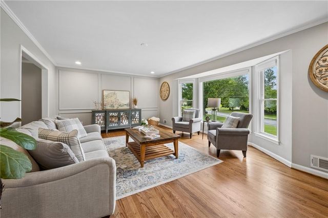 5148 N Peachtree Road, Dunwoody, GA 30338