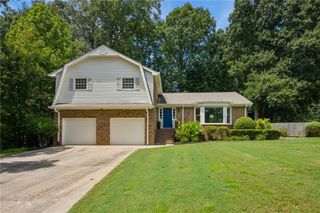 5148 N Peachtree Road, Dunwoody, GA 30338
