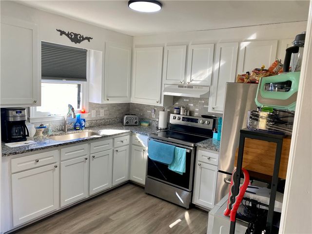 209 Bluefield Road, Starr, SC 29684