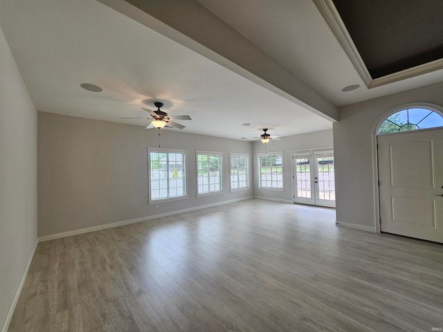 8018 Wolf Creek Court, Evansville, IN 47712