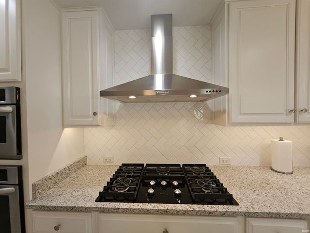 8018 Wolf Creek Court, Evansville, IN 47712