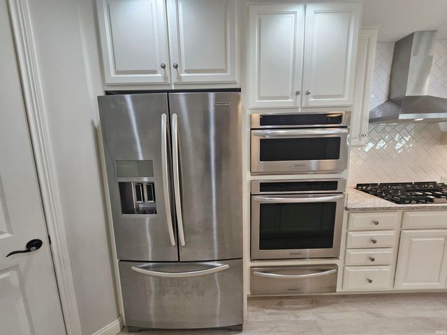 8018 Wolf Creek Court, Evansville, IN 47712