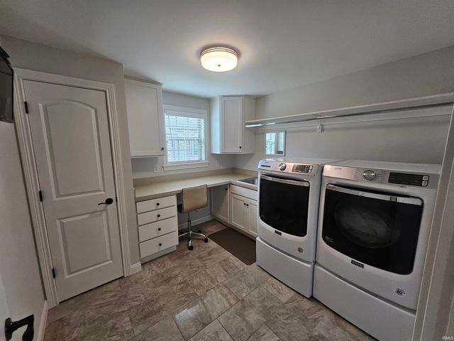 8018 Wolf Creek Court, Evansville, IN 47712