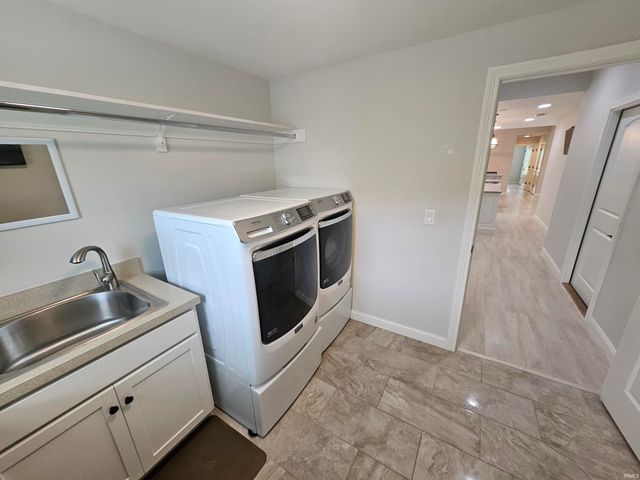 8018 Wolf Creek Court, Evansville, IN 47712