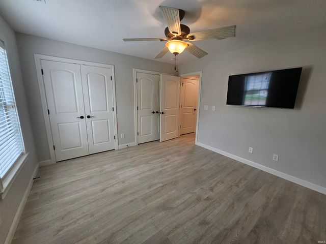8018 Wolf Creek Court, Evansville, IN 47712
