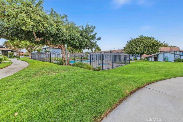 1476 Forest Glen 12, Hacienda Heights, CA 91745