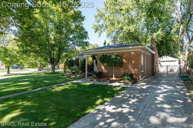 1554 Lexington Street, Plymouth, MI 48170