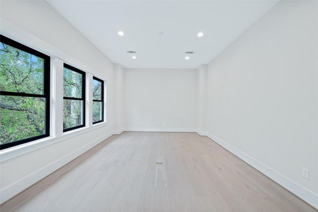 1127 Wynnwood Lane, Houston, TX 77008