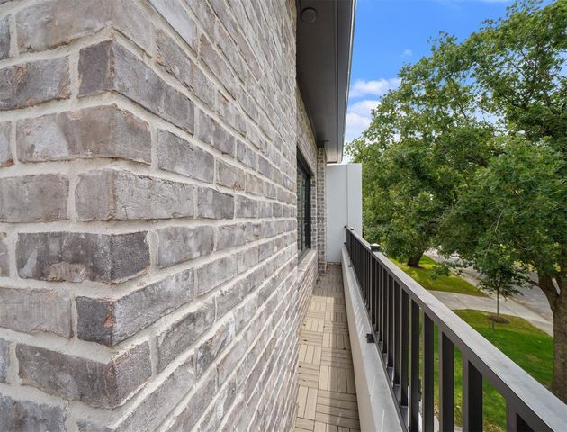 1127 Wynnwood Lane, Houston, TX 77008