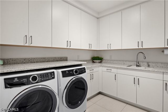 1130 3rd AVE S 309, Naples, FL 34102