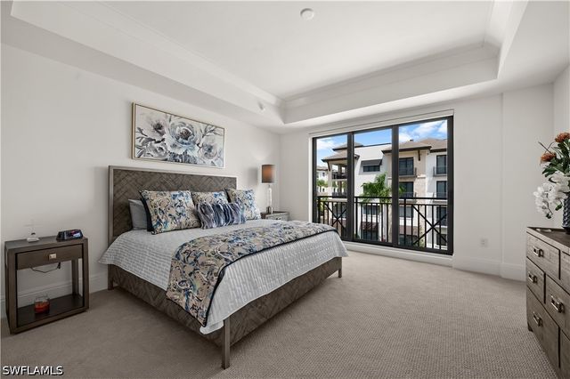 1130 3rd AVE S 309, Naples, FL 34102