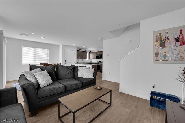 2632 Canary Yellow Court, North Las Vegas, NV 89086