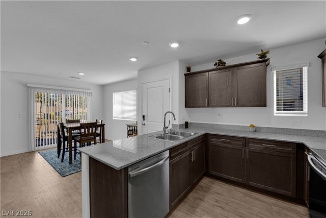 2632 Canary Yellow Court, North Las Vegas, NV 89086