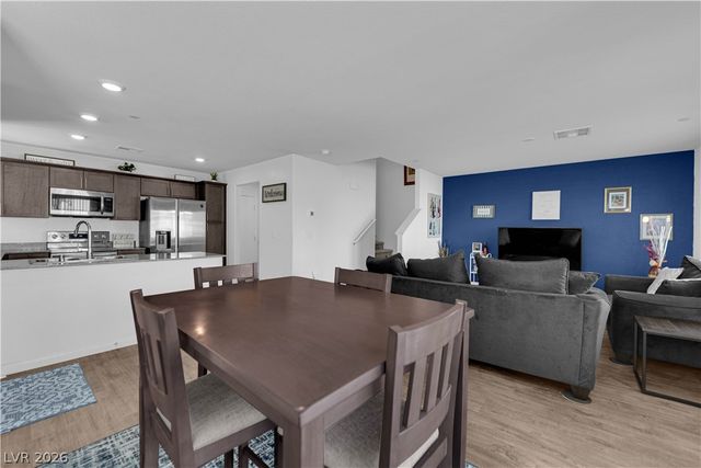 2632 Canary Yellow Court, North Las Vegas, NV 89086