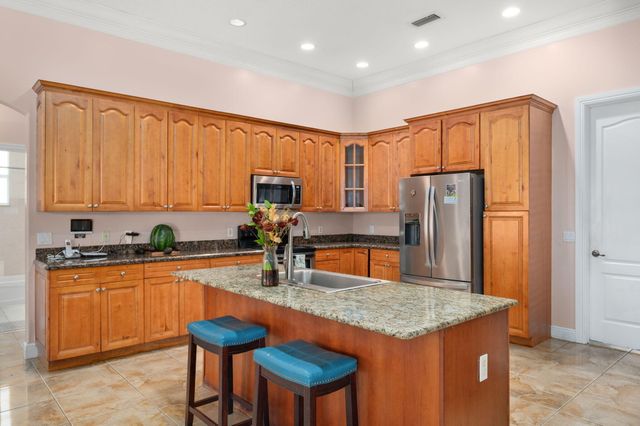 5305 Southwind Trail, Fort Pierce, FL 34951