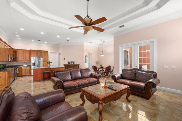 5305 Southwind Trail, Fort Pierce, FL 34951