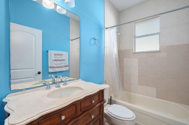 5305 Southwind Trail, Fort Pierce, FL 34951