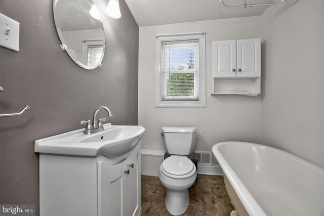 112 EMBREEVILLE RD, Downingtown, PA 19335