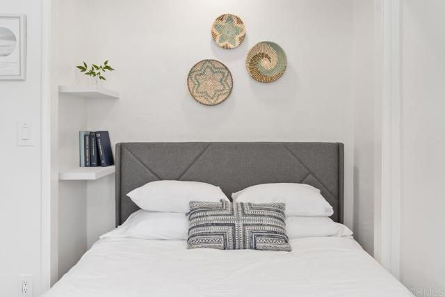 725 Kingston Court, San Diego, CA 92109