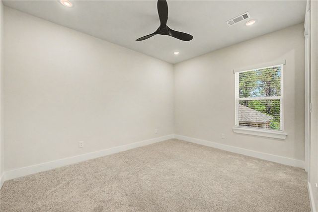 29 Stirling Lane, Bella Vista, AR 72715