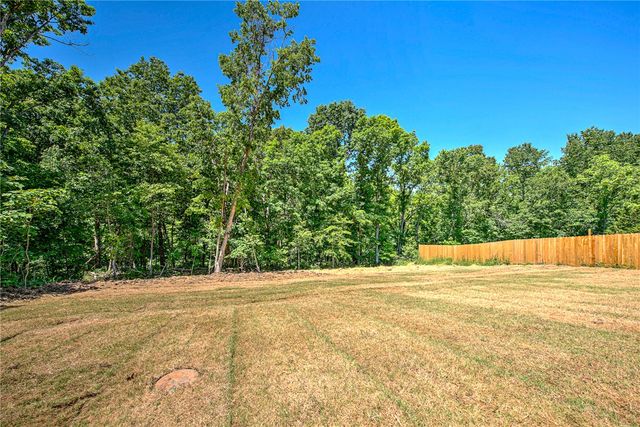29 Stirling Lane, Bella Vista, AR 72715