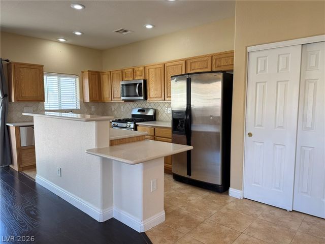 1088 Moonlit Oasis Lane 103, Henderson, NV 89002