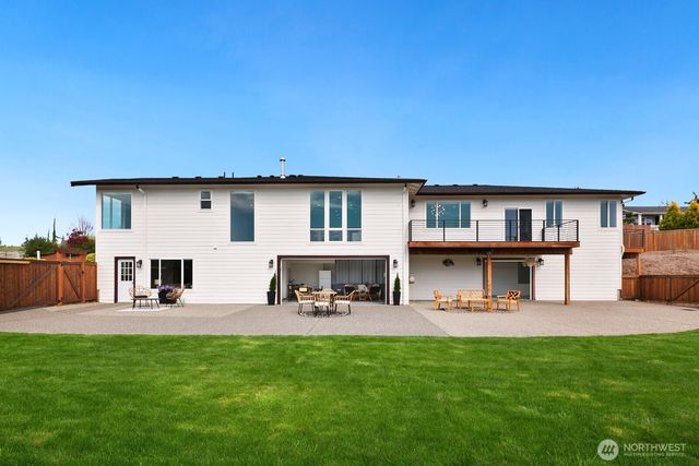 24098 Bass Pro Place, Mount Vernon, WA 98274