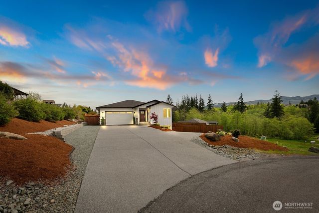 24098 Bass Pro Place, Mount Vernon, WA 98274