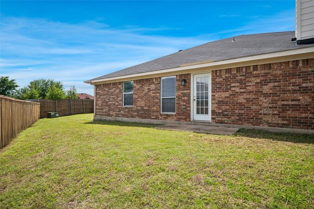 316 Matlock Meadow Drive, Arlington, TX 76002