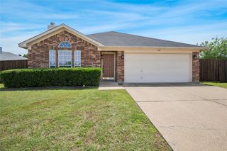 316 Matlock Meadow Drive, Arlington, TX 76002