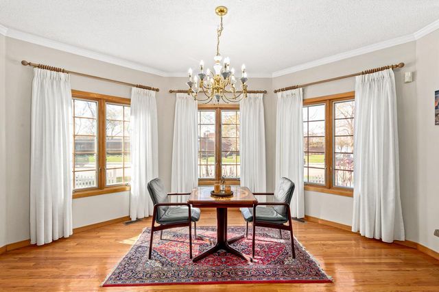 921 W Main STREET, Lake Geneva, WI 53147