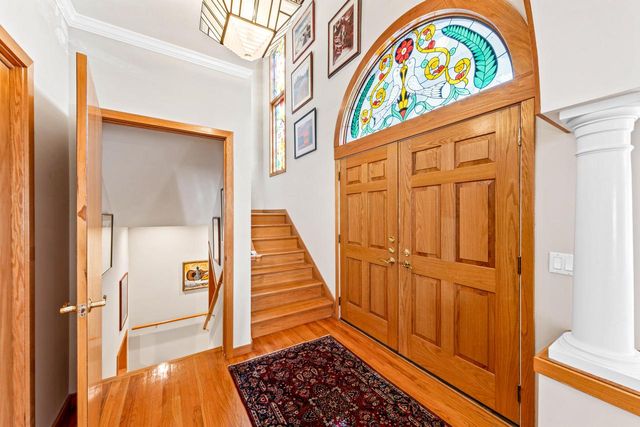 921 W Main STREET, Lake Geneva, WI 53147