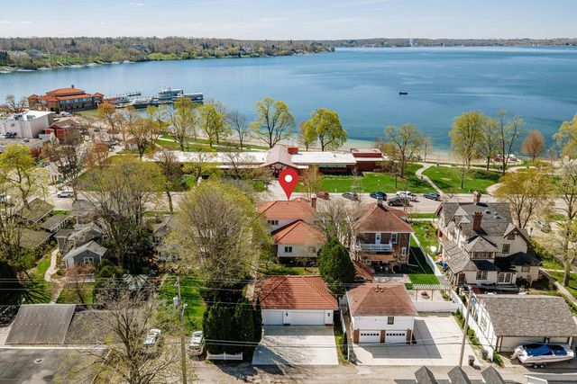 921 W Main STREET, Lake Geneva, WI 53147