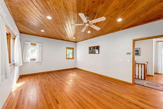 921 W Main STREET, Lake Geneva, WI 53147
