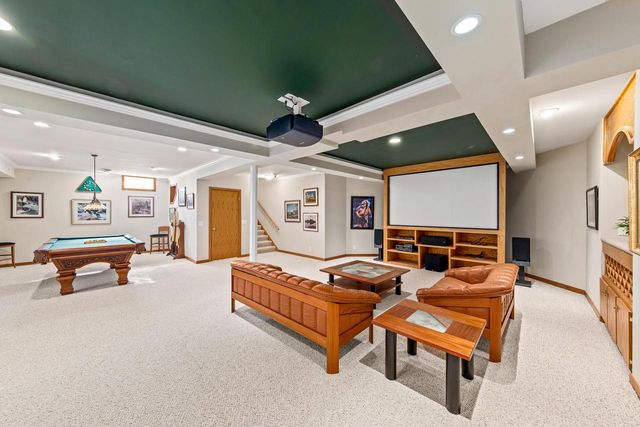 921 W Main STREET, Lake Geneva, WI 53147