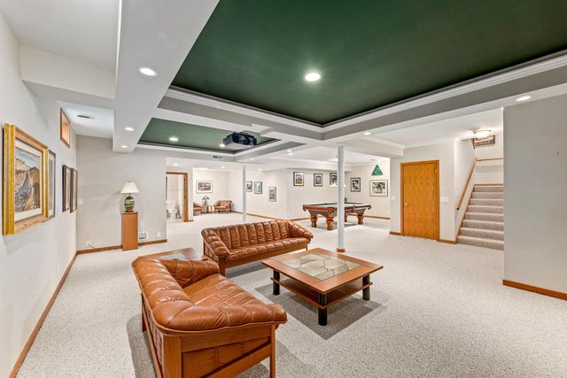921 W Main STREET, Lake Geneva, WI 53147