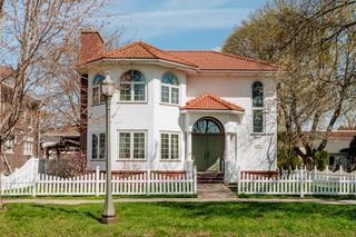 921 W Main STREET, Lake Geneva, WI 53147