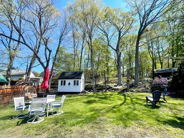 76 Perkins St, Stoneham, MA 02180