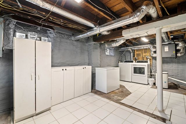 76 Perkins St, Stoneham, MA 02180