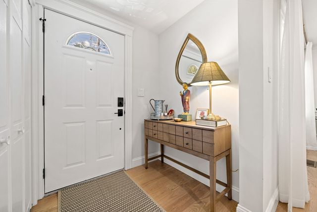 76 Perkins St, Stoneham, MA 02180